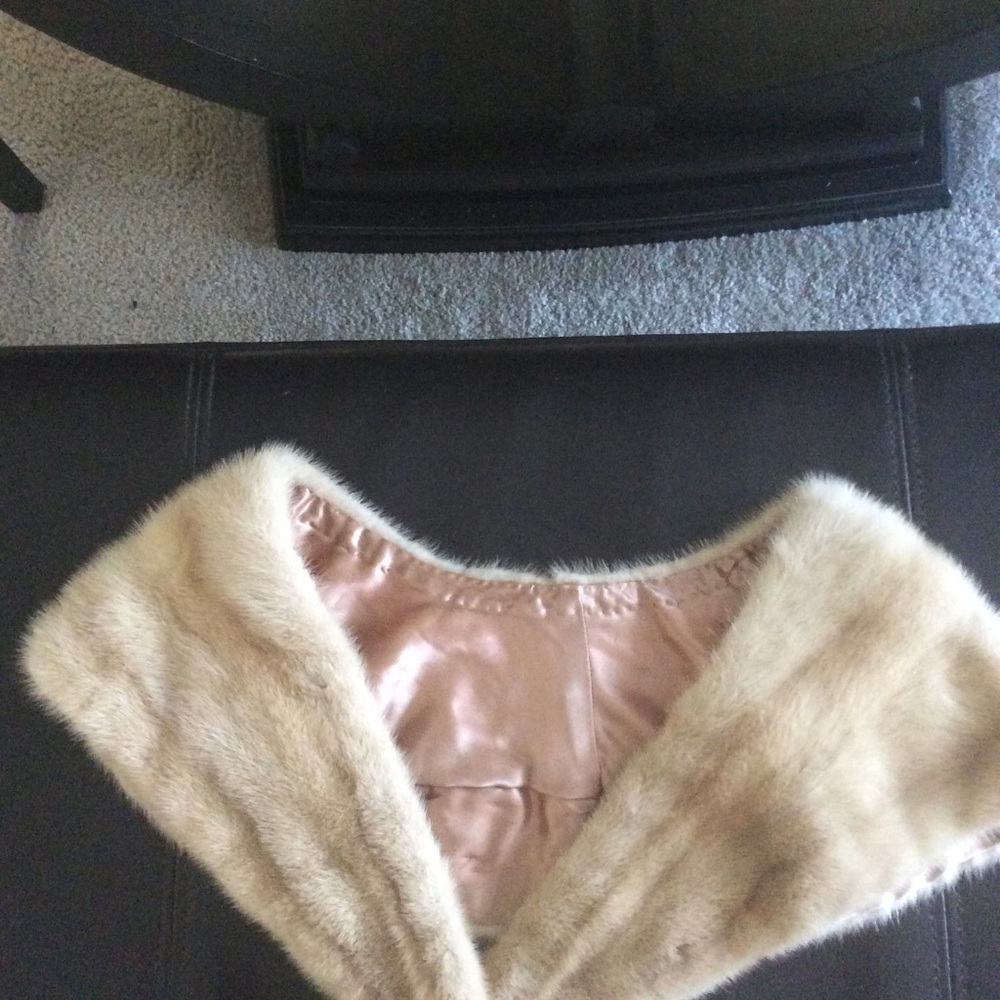 Authentic Real Large  Blond Mink Collar - Picture 2 of 2